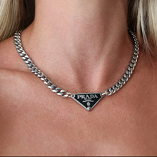 Load image into Gallery viewer, Reluxe Vintage Milano Noir Silver Necklace
