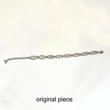 Load image into Gallery viewer, Reluxe Vintage Silver CD Choker
